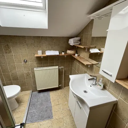 Apartament Lakebled With Casle View