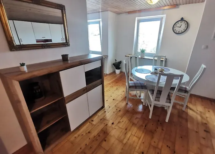 Lakebled With Casle View * 布莱德